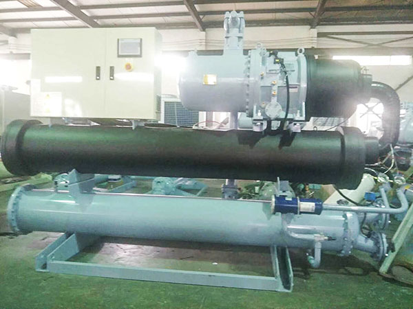 處處為我們考慮問(wèn)題的冷水機(jī)客戶(hù)，博克公司感恩有您！