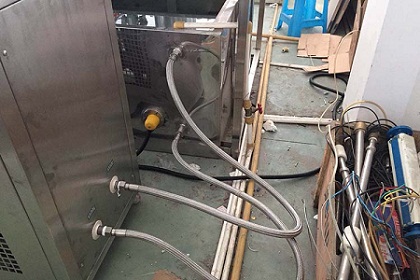 哪些原因會造成冷水機水冷冷凝器溫度過高？