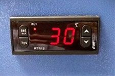 冷水機(jī)組溫度如何設(shè)定與控制(MTR12溫控器)？
