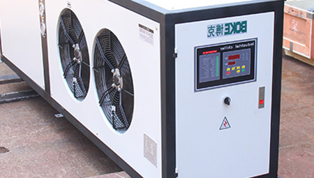 如何選擇工業(yè)冷水機的蒸發(fā)器？
